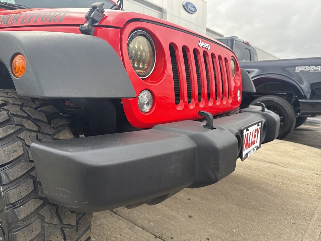 Used 2018 Jeep Wrangler Sport image 9