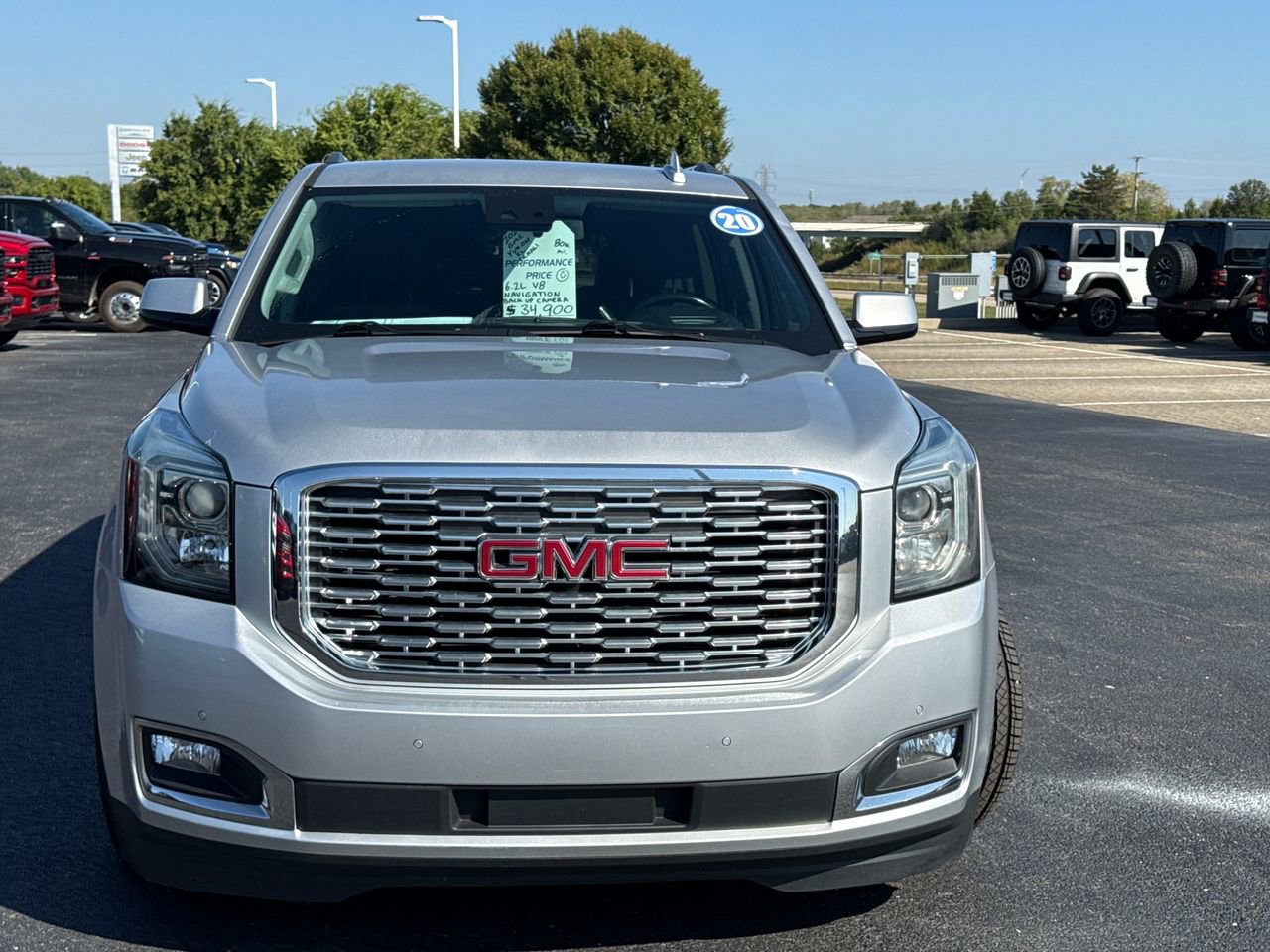Used 2020 GMC Yukon XL Denali image 8