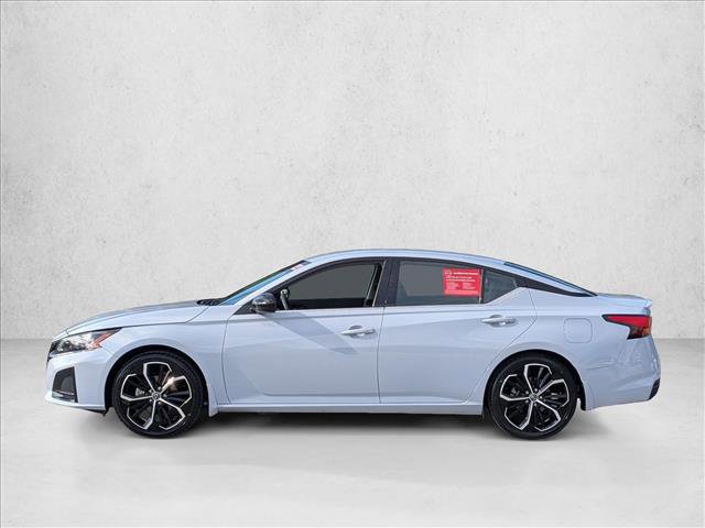 Certified 2023 Nissan Altima 2.5 SR image 9