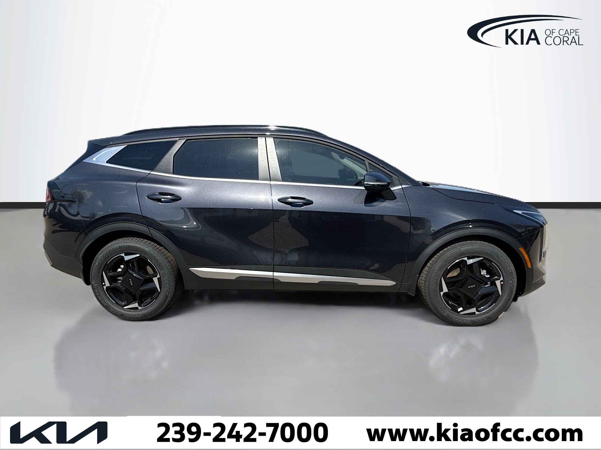 New 2026 Kia Sportage EX w/ EX Panorama Roof Package image 6