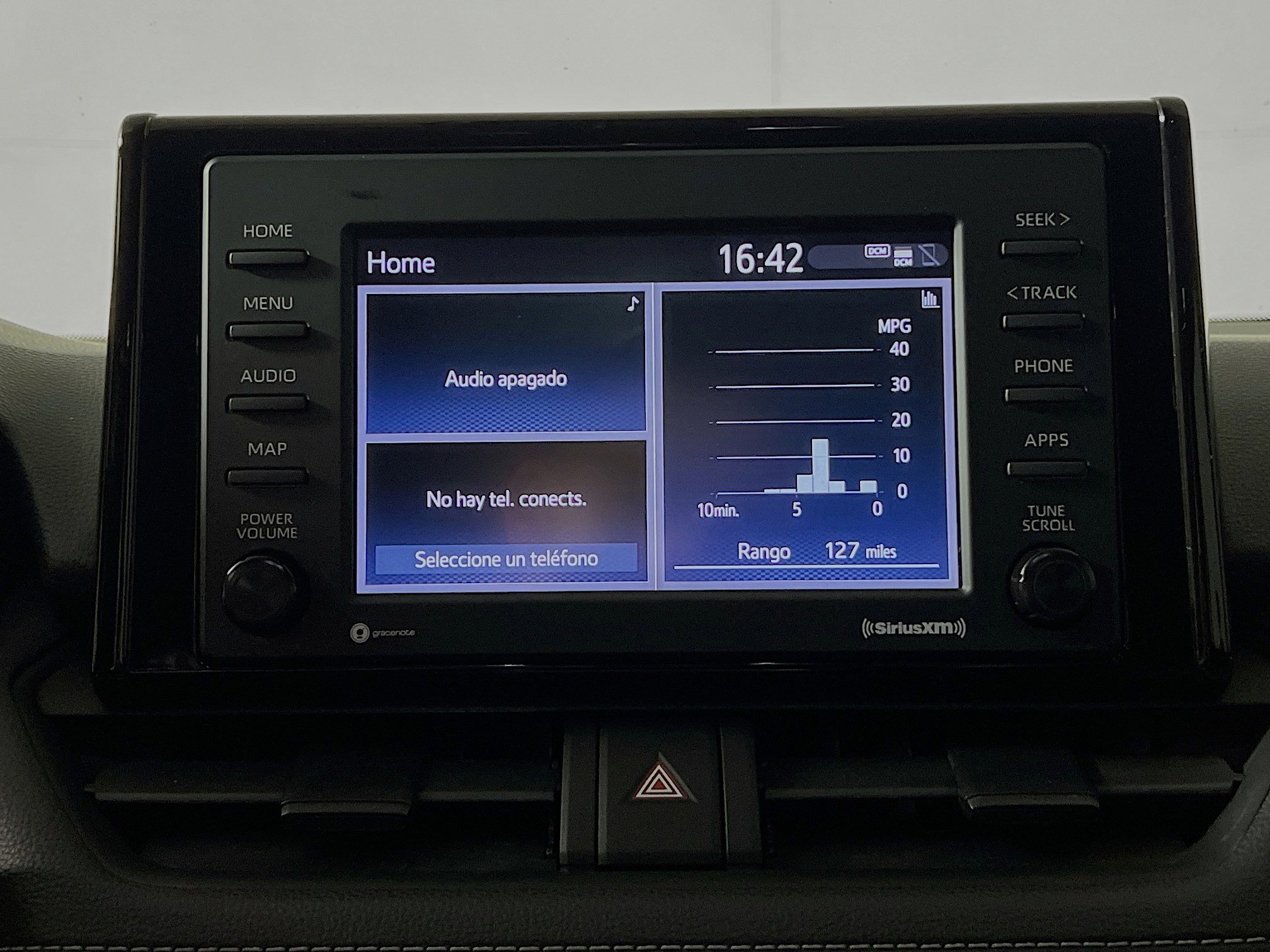 Used 2021 Toyota RAV4 LE image 27