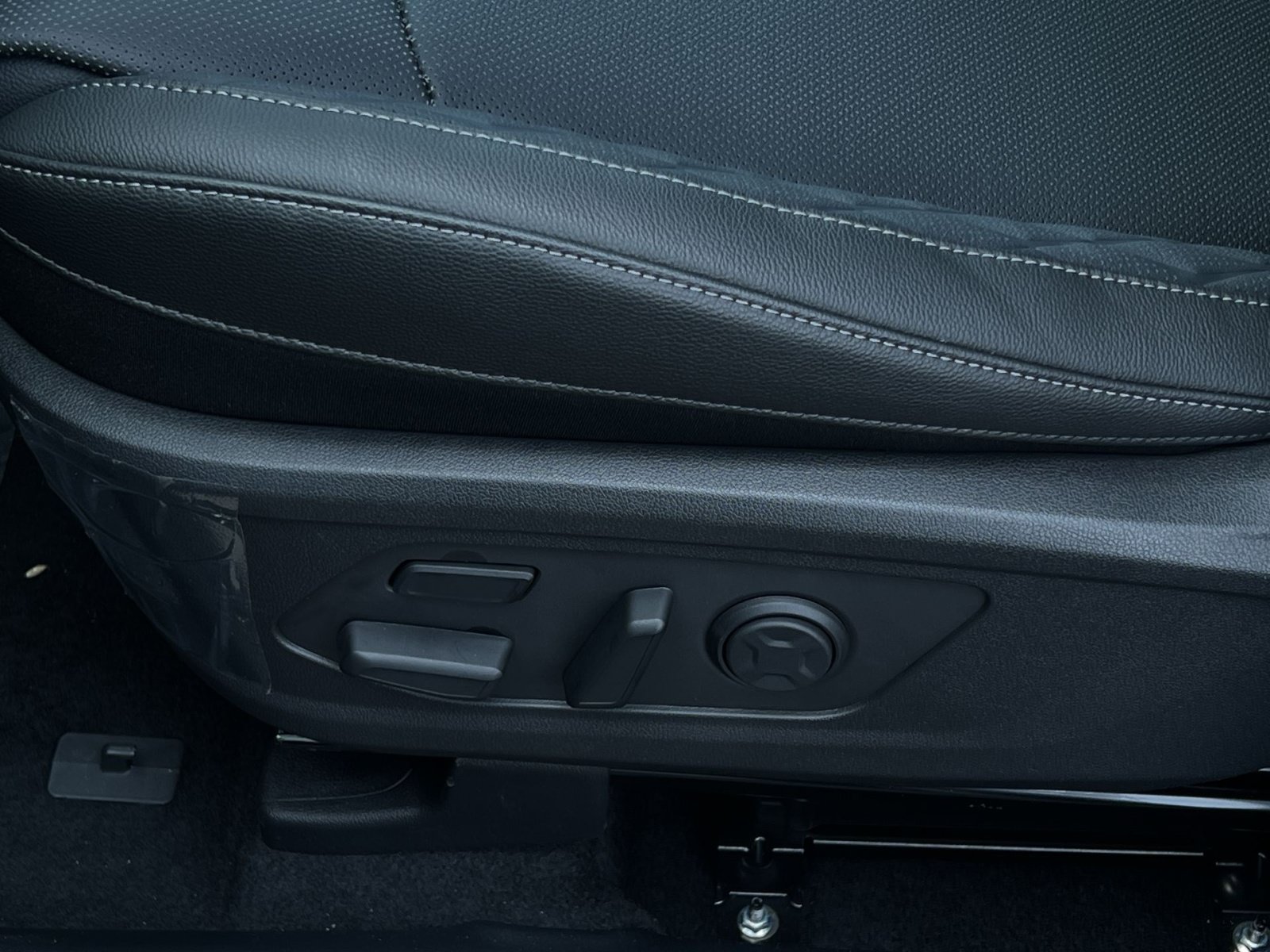 New 2026 Kia Sorento SX Prestige AWD/4WD image 19