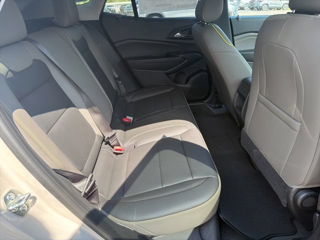 Used 2026 Chevrolet Trax ACTIV w/ Driver Confidence Package FWD image 18