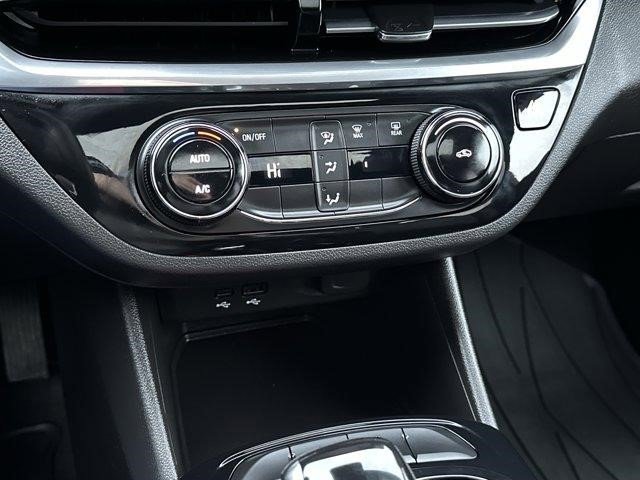 Certified 2024 Buick Envista Sport Touring w/ Experience Buick Package image 23