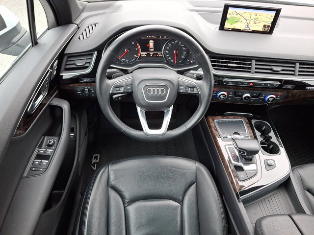 Used 2018 Audi Q7 3.0T Premium Plus w/ Premium Plus Package image 13
