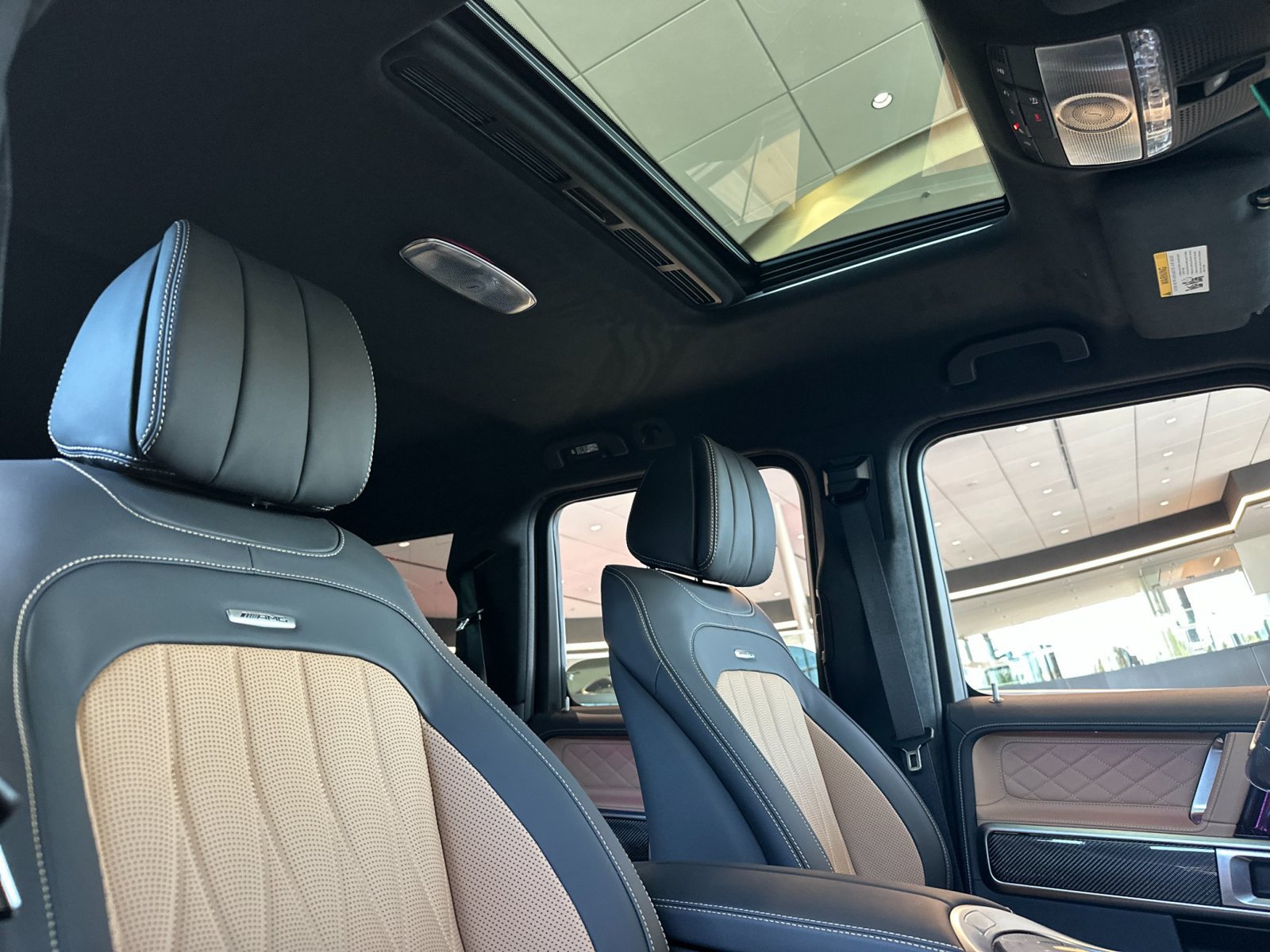 New 2027 Mercedes-Benz G 63 AMG 4MATIC image 17