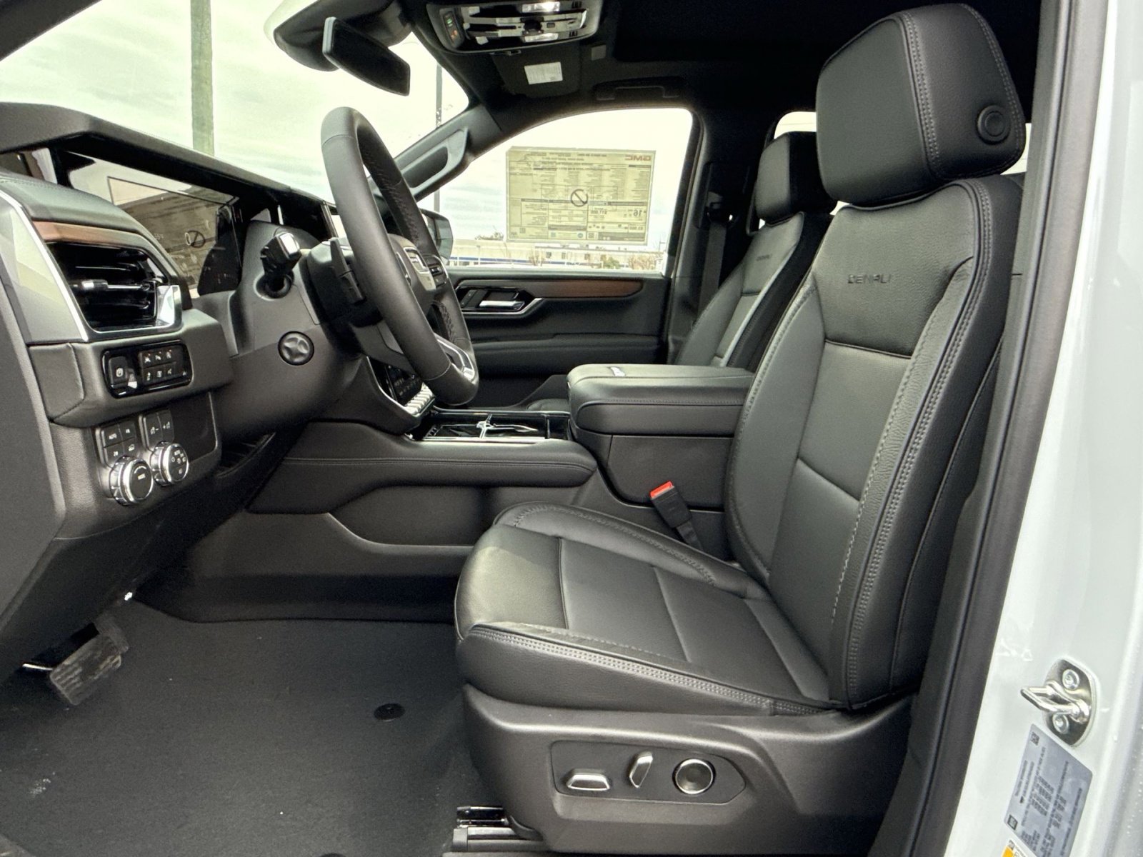 New 2026 GMC Yukon XL Denali w/ Sun & Power Step Package image 13