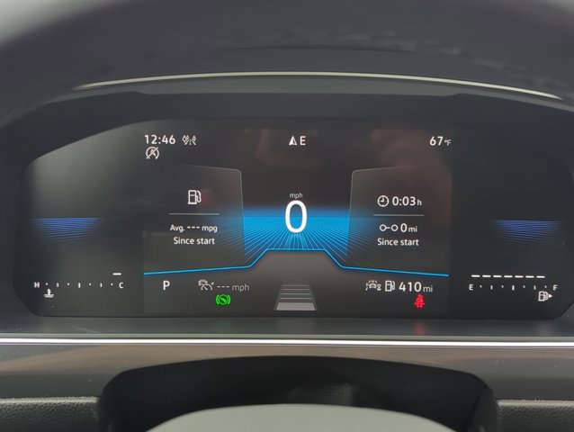 Used 2024 Volkswagen Tiguan Wolfsburg Edition image 12