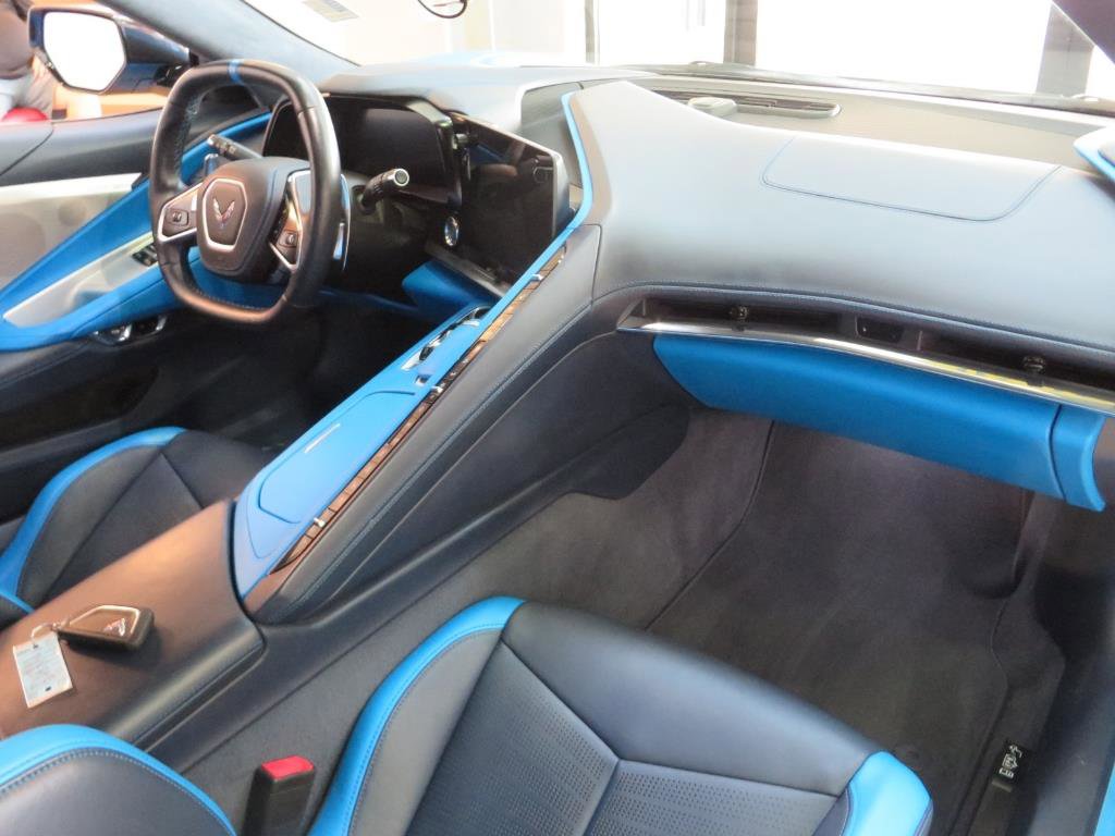 Used 2020 Chevrolet Corvette Stingray Premium Cpe w/ 3LT Preferred Equipment Group image 10