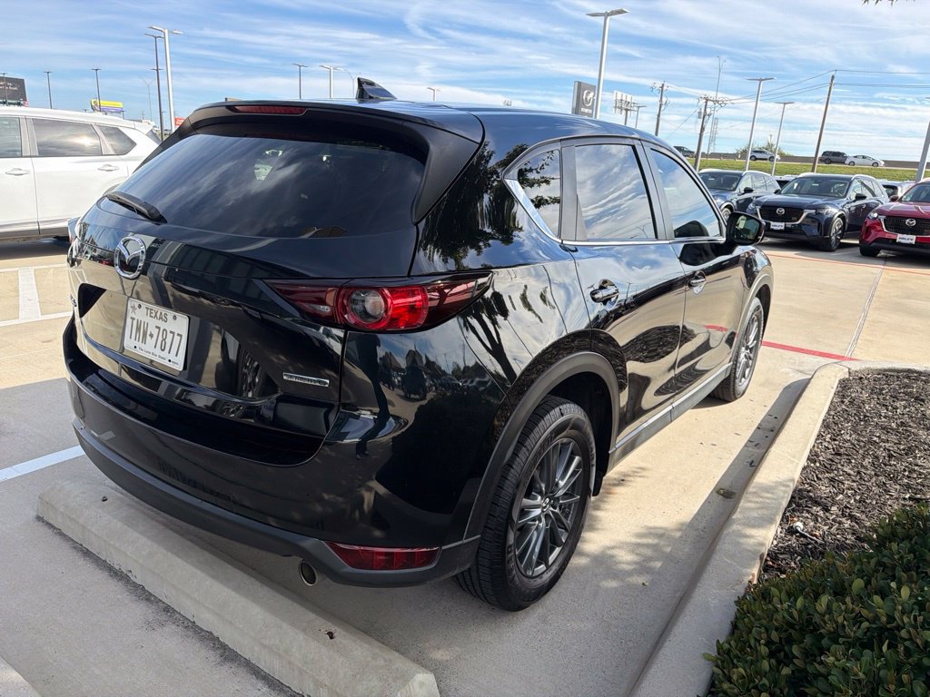 Used 2020 MAZDA CX-5 Touring FWD image 11