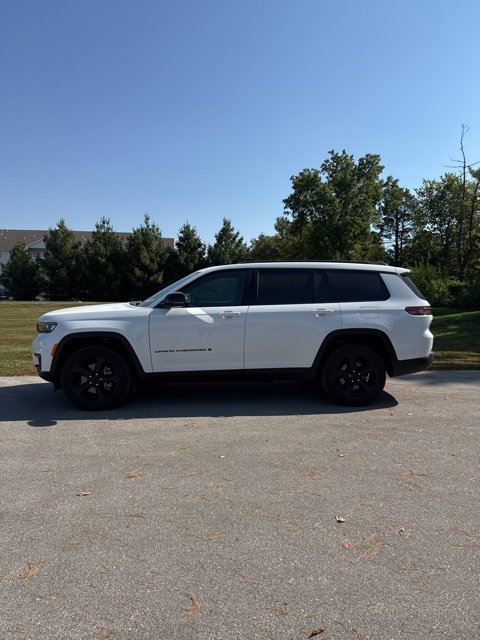 Used 2024 Jeep Grand Cherokee L Altitude