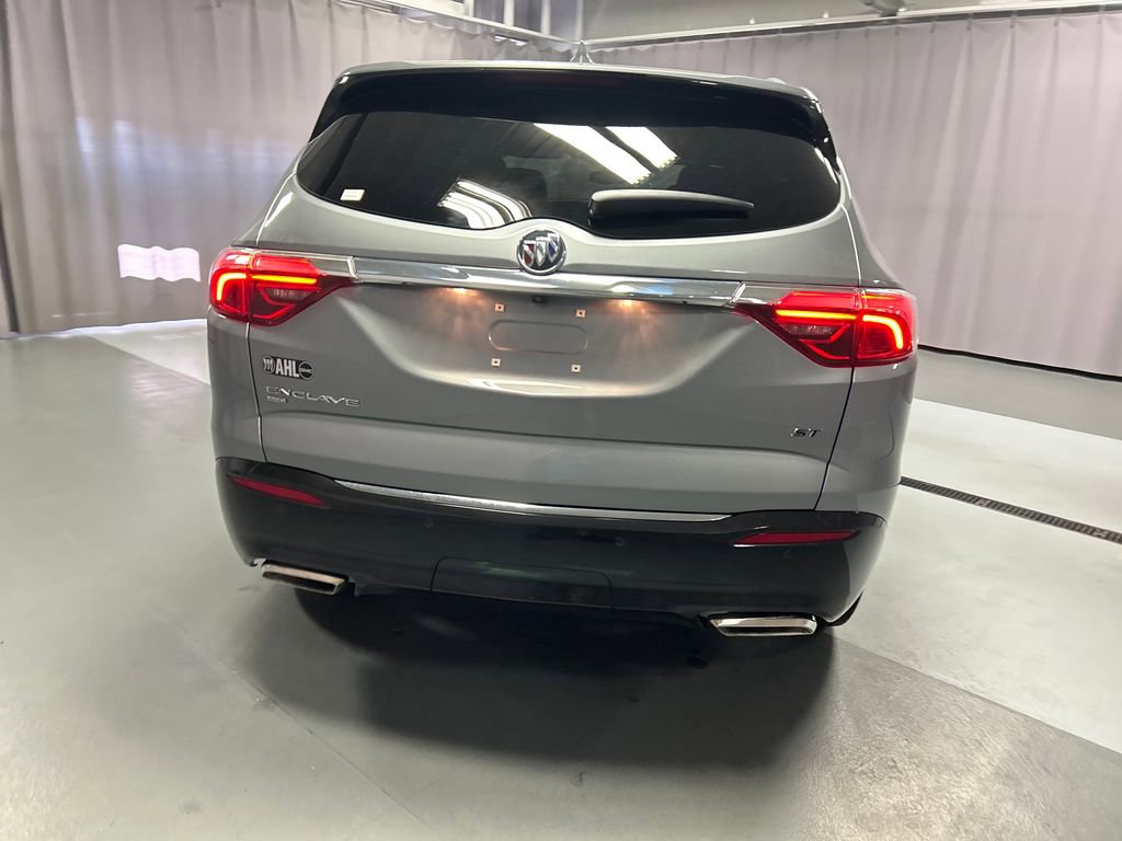 Used 2024 Buick Enclave Essence w/ Sport Touring Edition AWD/4WD image 6