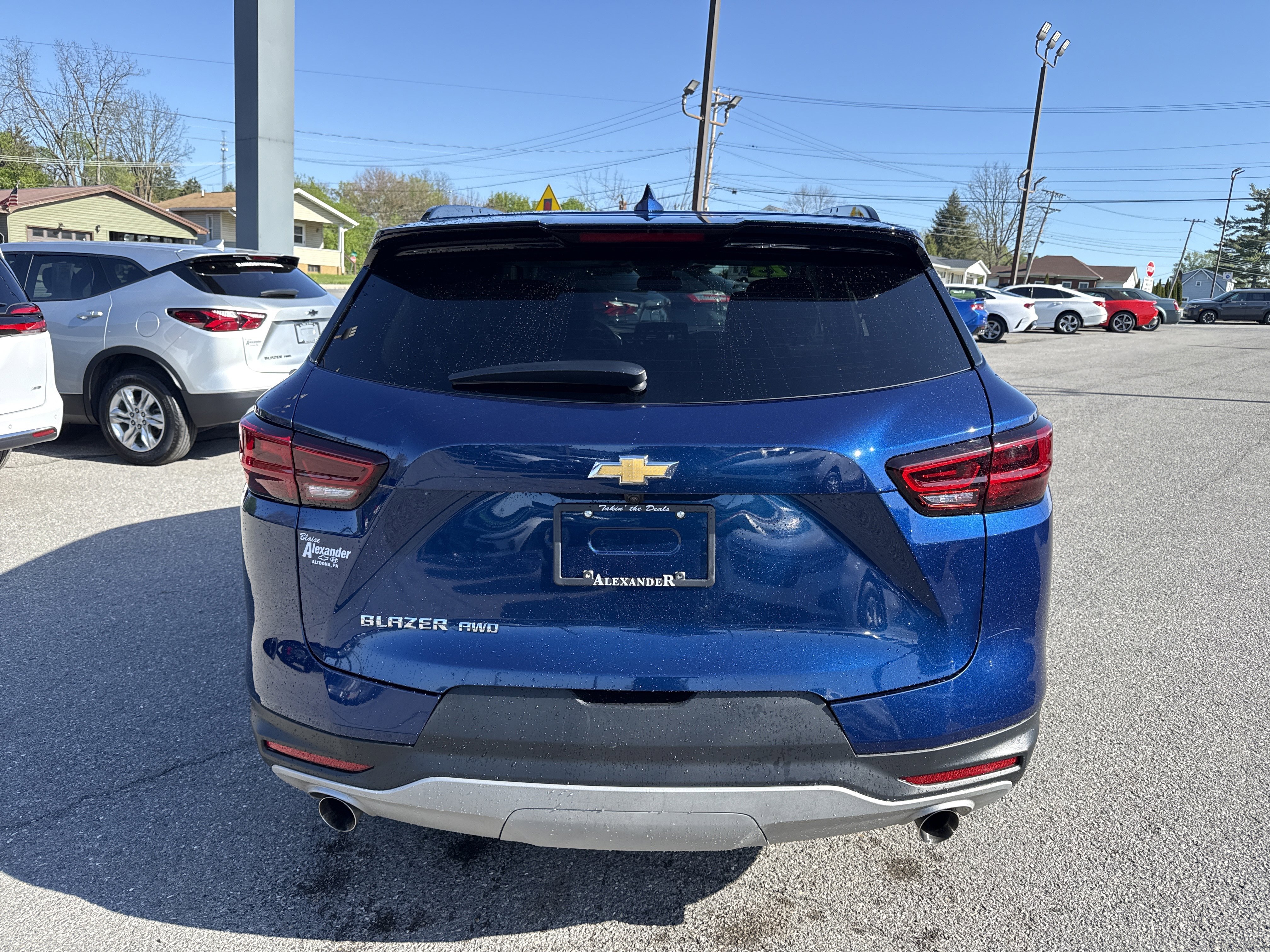 Used 2023 Chevrolet Blazer LT w/ Convenience Package AWD/4WD image 4