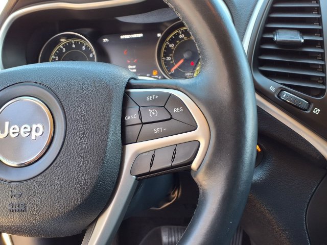 Used 2014 Jeep Cherokee Limited w/ Luxury Group FWD image 24