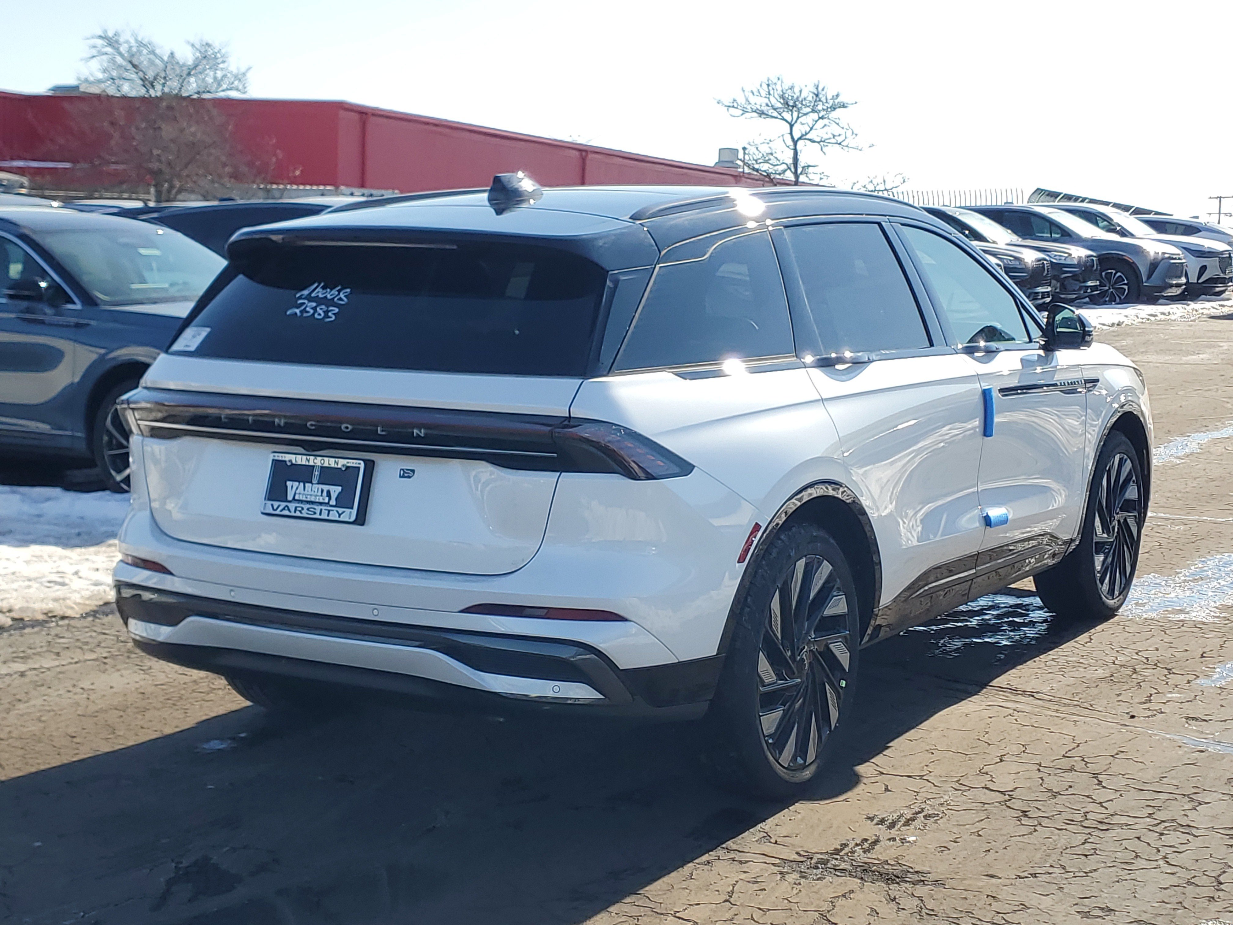 New 2026 Lincoln Nautilus Reserve w/ Jet Appearance Package image 4