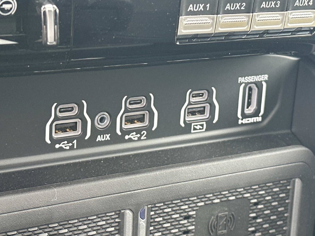 New 2026 RAM 3500 Limited AWD/4WD image 24