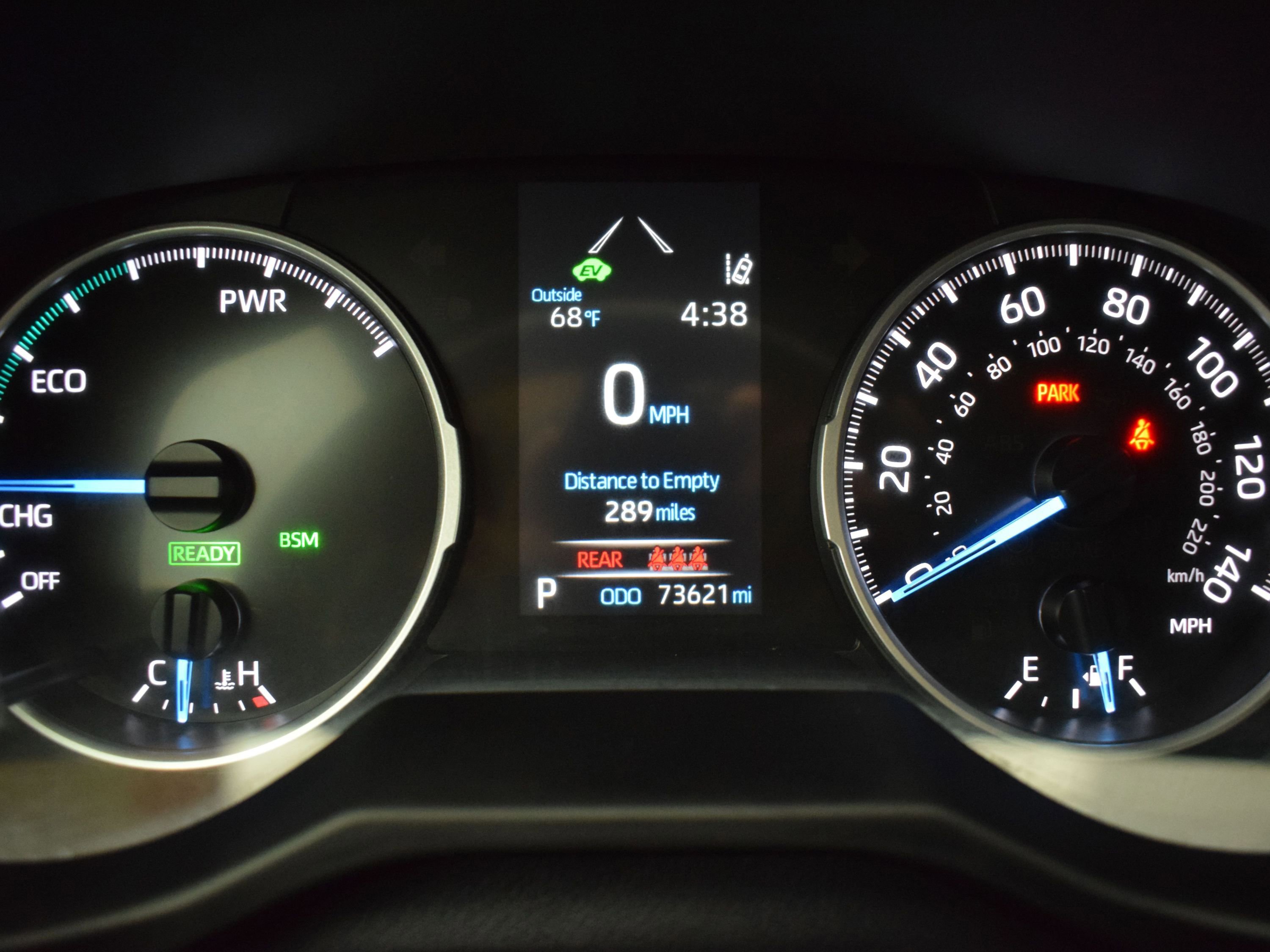 Used 2021 Toyota RAV4 XLE image 16