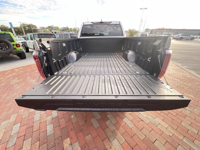 Used 2026 Toyota Tundra Platinum AWD/4WD image 33