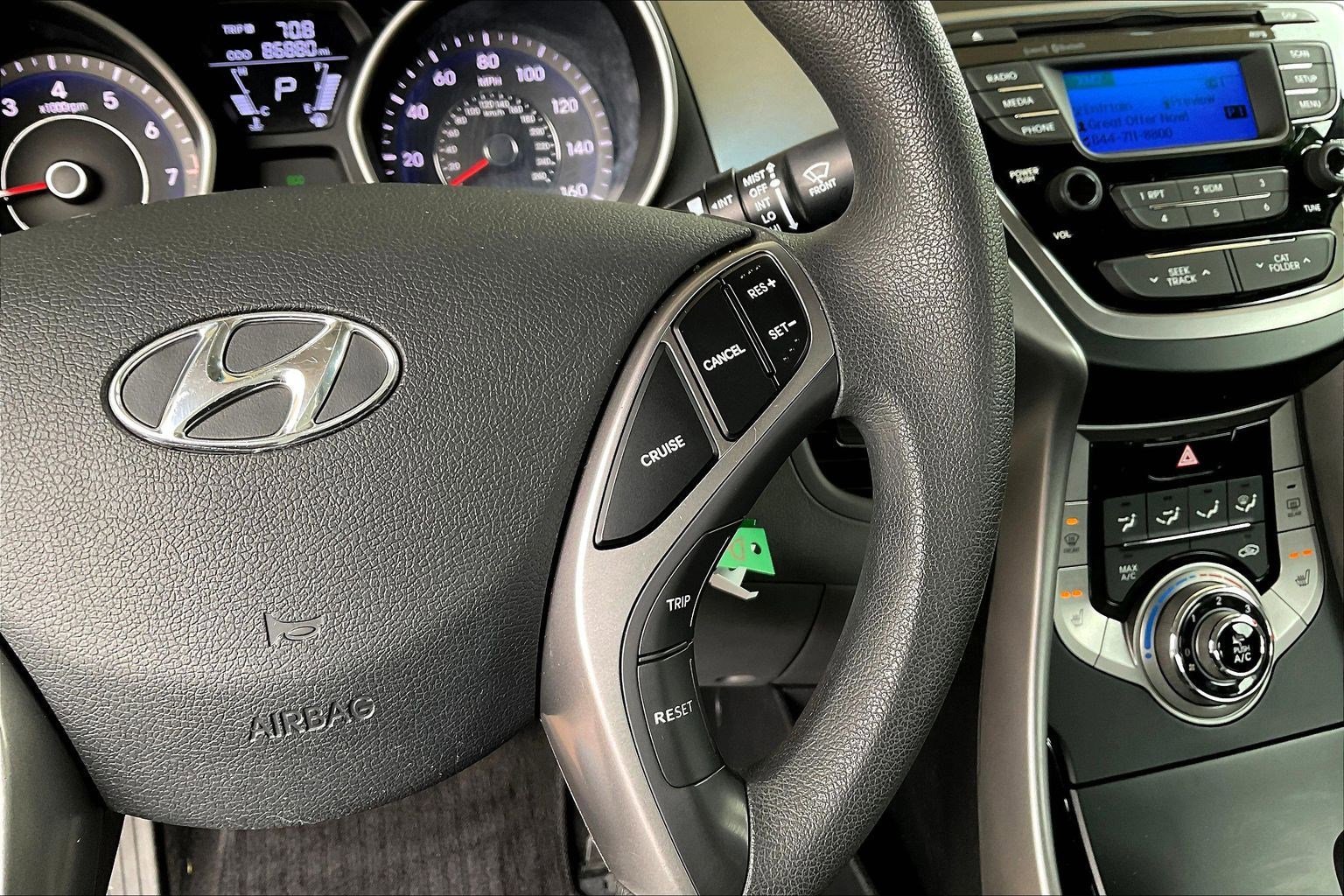 Used 2013 Hyundai Elantra GLS w/ Preferred Pkg image 12