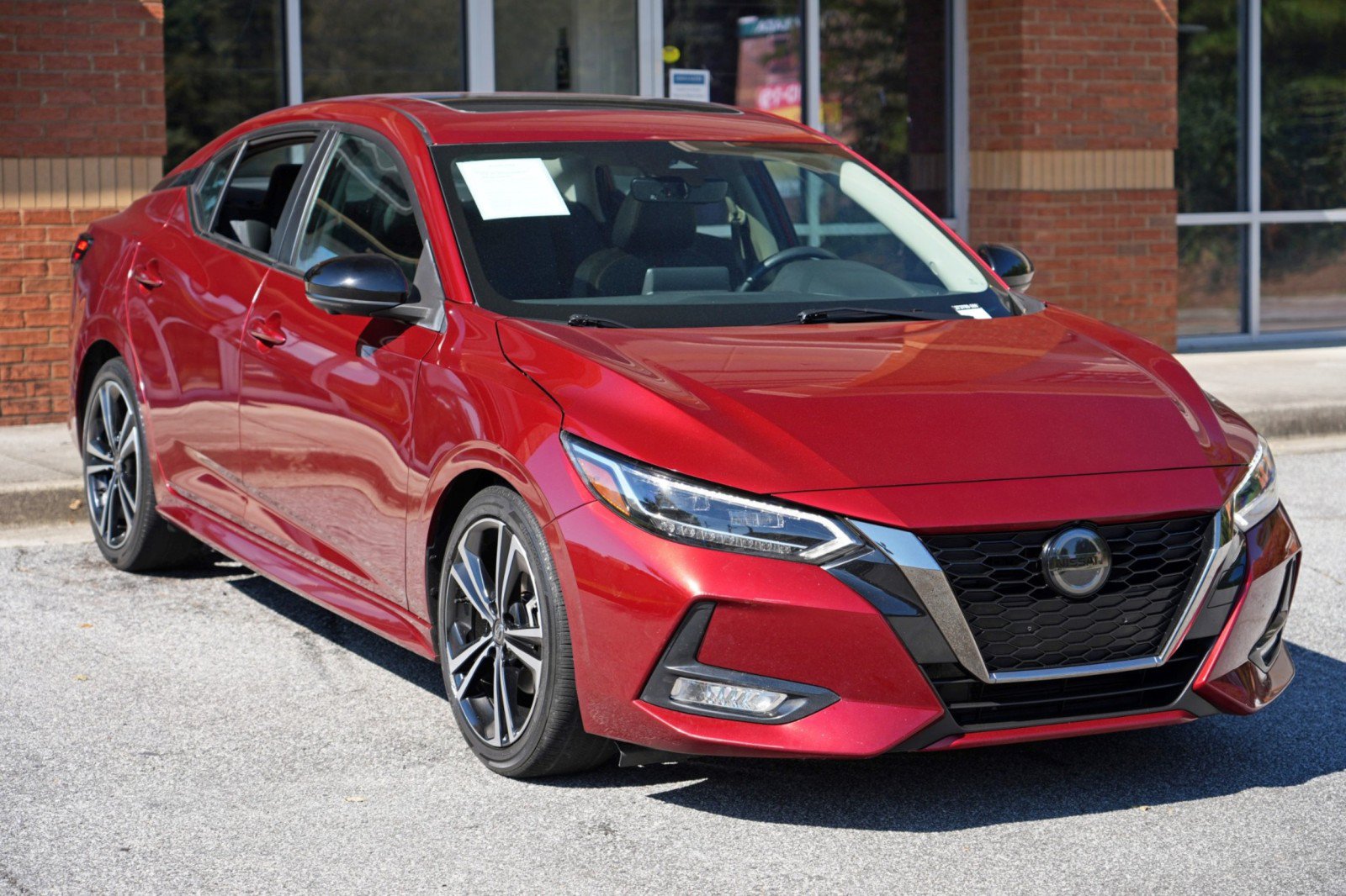 Used 2023 Nissan Sentra SR w/ SR Premium Package FWD image 50