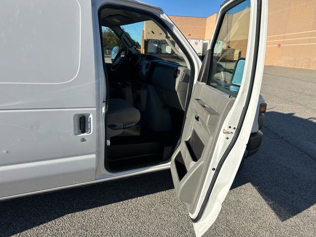 Used 2012 Ford E-250 and Econoline 250 w/ PWR Group image 16