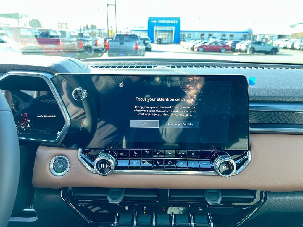 New 2026 GMC Canyon AT4 AWD/4WD image 13