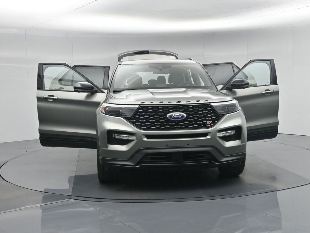Used 2020 Ford Explorer ST w/ ST Street Pack image 42