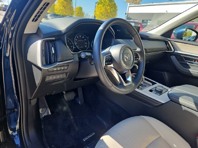 Certified 2026 MAZDA CX-90 3.3 Turbo w/ Preferred Package AWD/4WD image 18