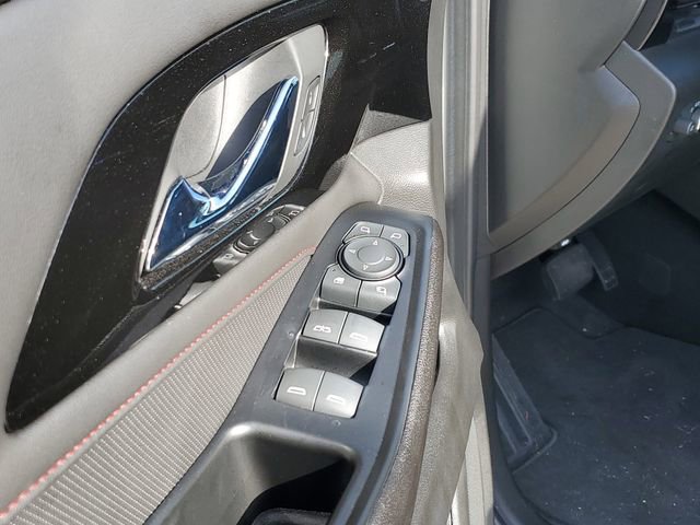 Used 2023 Chevrolet Traverse RS image 20