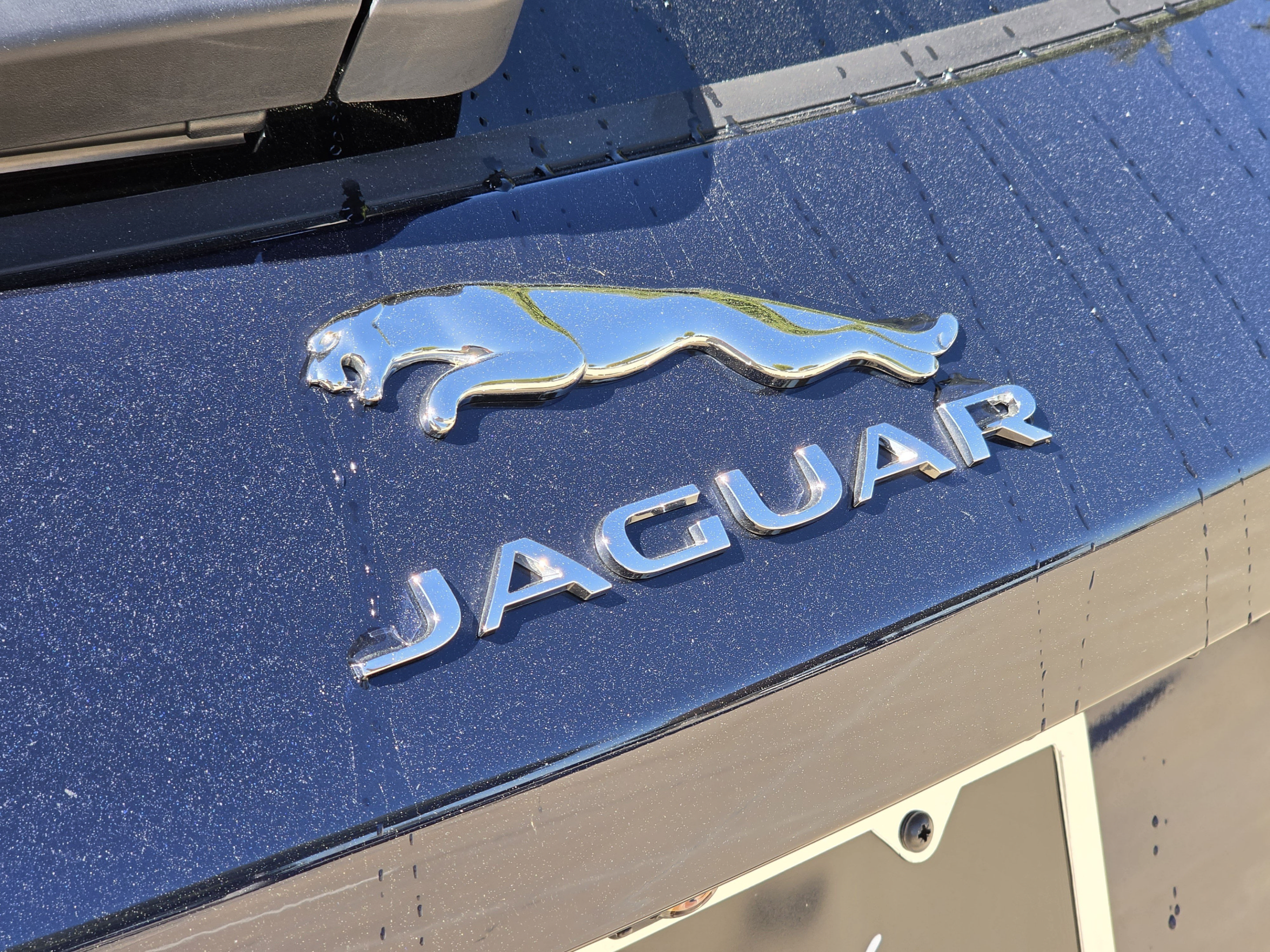 Used 2025 Jaguar F-PACE R-Dynamic S AWD/4WD image 36