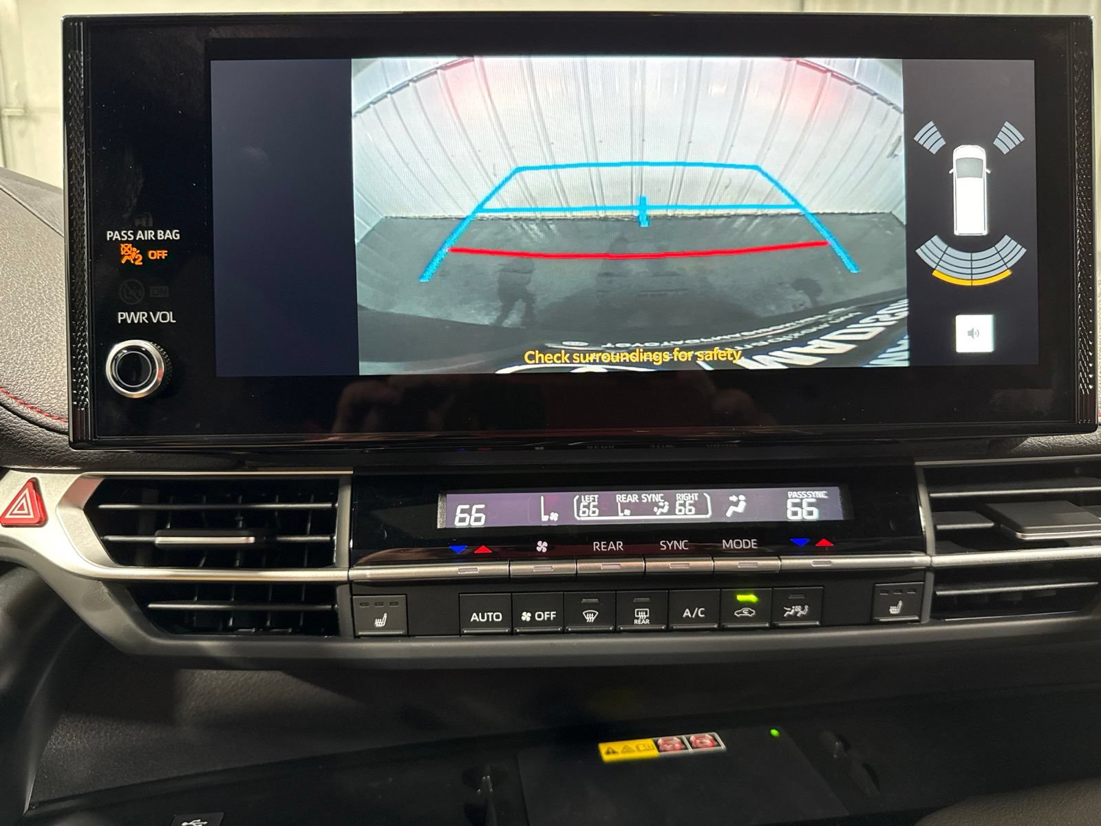 New 2026 Toyota Sienna XSE FWD image 31