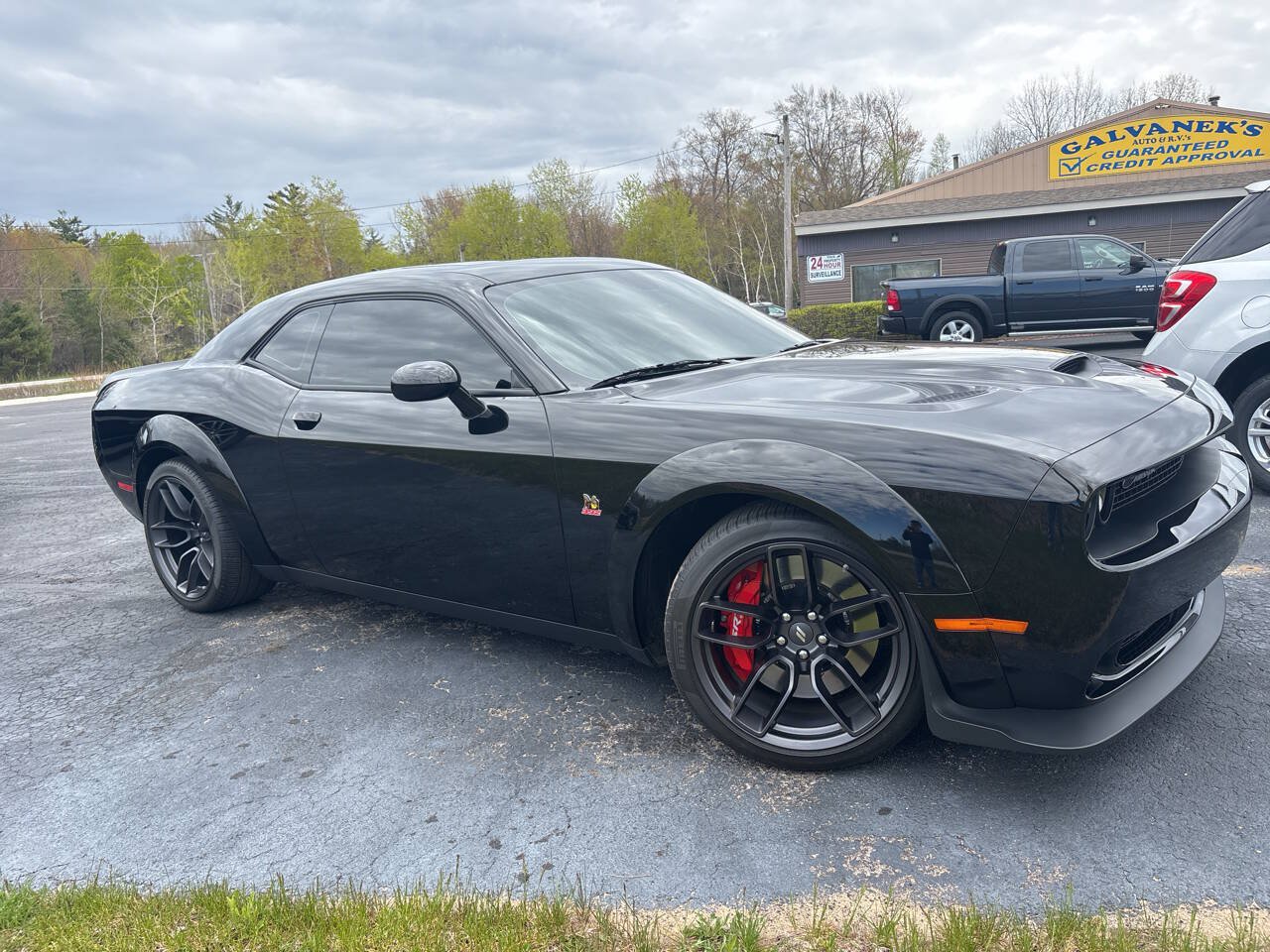 Used 2022 Dodge Challenger R/T Scat Pack RWD image 4