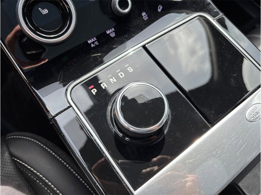 Used 2020 Land Rover Range Rover Velar R-Dynamic S AWD/4WD image 38