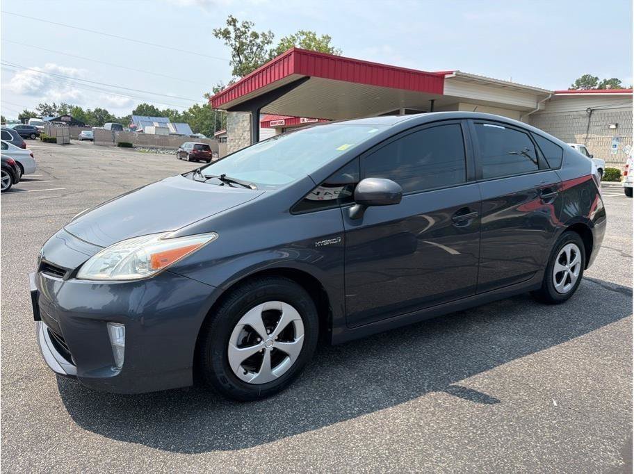 Used 2012 Toyota Prius Two FWD image 3
