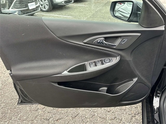 New 2025 Chevrolet Malibu LS image 8