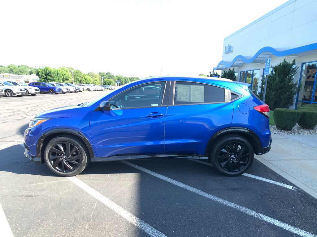 Certified 2022 Honda HR-V Sport image 10