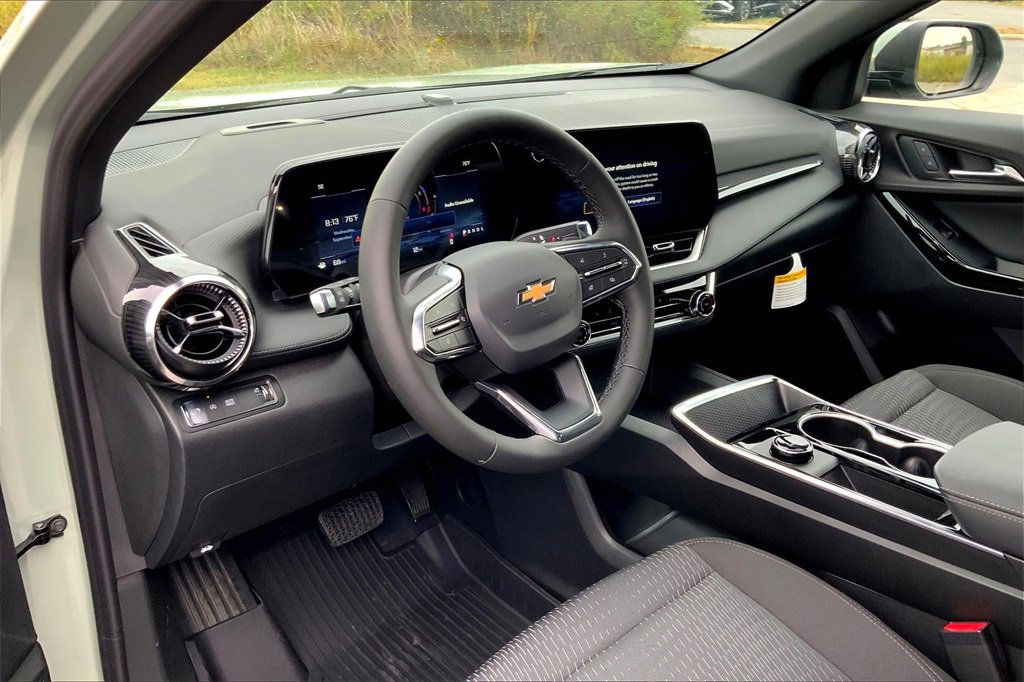 New 2026 Chevrolet Equinox LT image 7