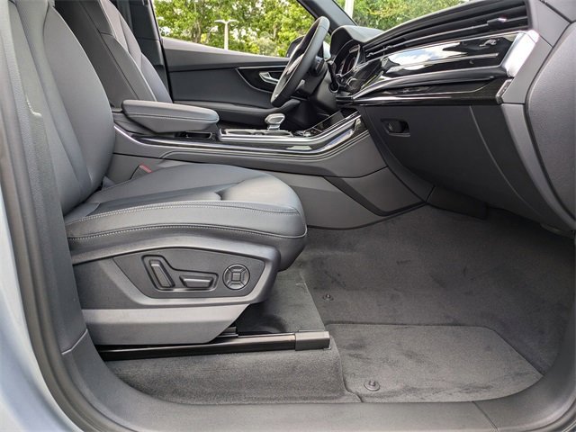 Used 2025 Audi Q7 3.0T Premium Plus image 3