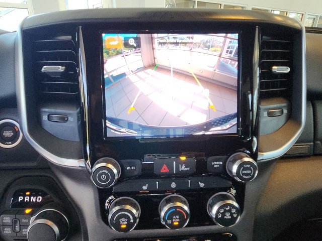New 2026 RAM 1500 4x4 Crew Cab image 59
