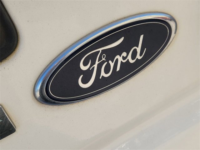 Used 2011 Ford E-350 and Econoline 350 XLT image 24