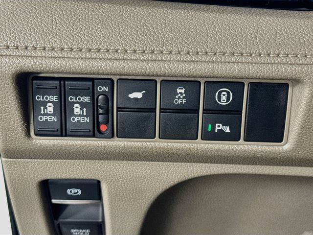 Used 2022 Honda Odyssey Elite image 20