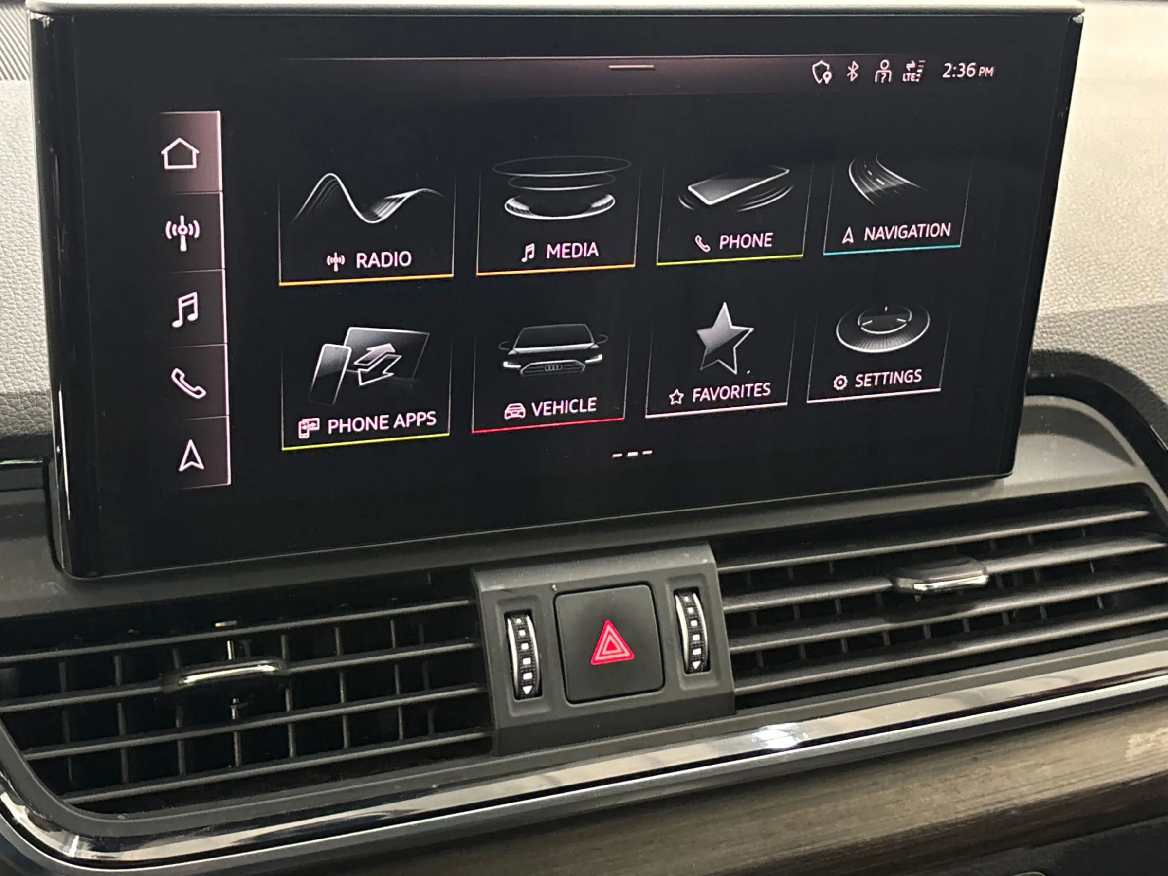 Used 2023 Audi Q5 2.0T Premium w/ Convenience Package image 45