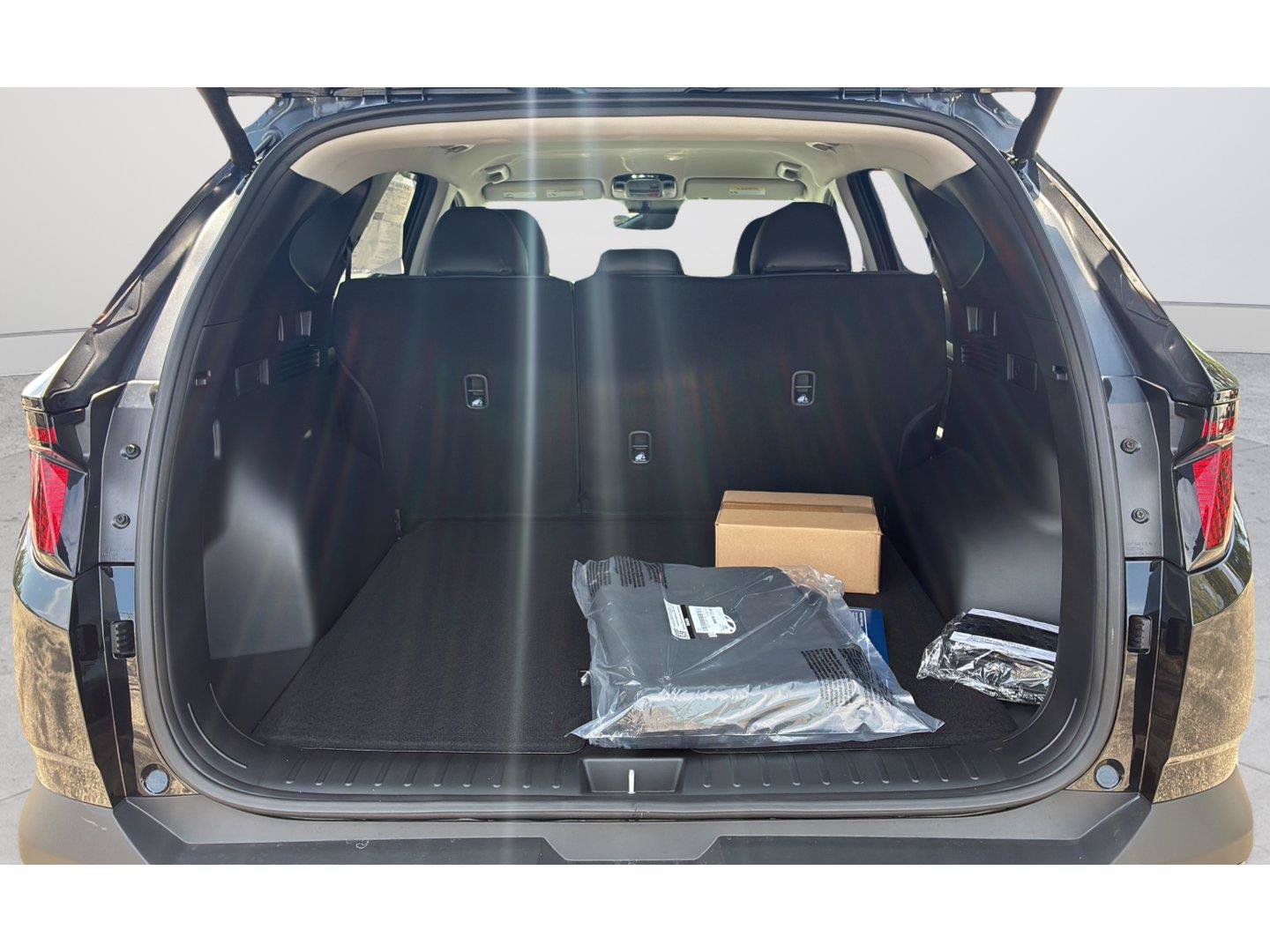 New 2026 Hyundai Tucson SEL Plus w/ Tow & Go Package AWD/4WD image 25