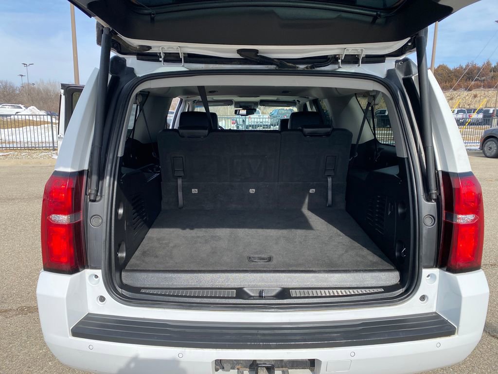 Used 2020 Chevrolet Suburban LT image 23
