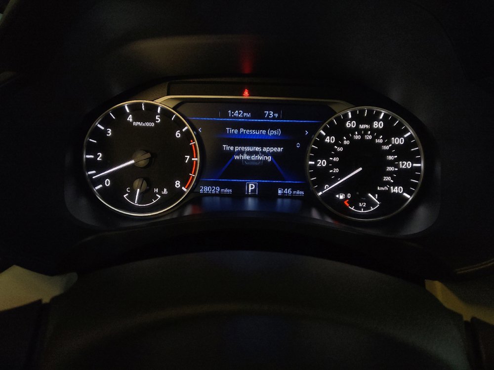 Used 2025 Nissan Altima 2.5 SV FWD image 23