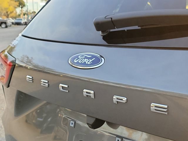 Used 2025 Ford Escape ST-Line image 8