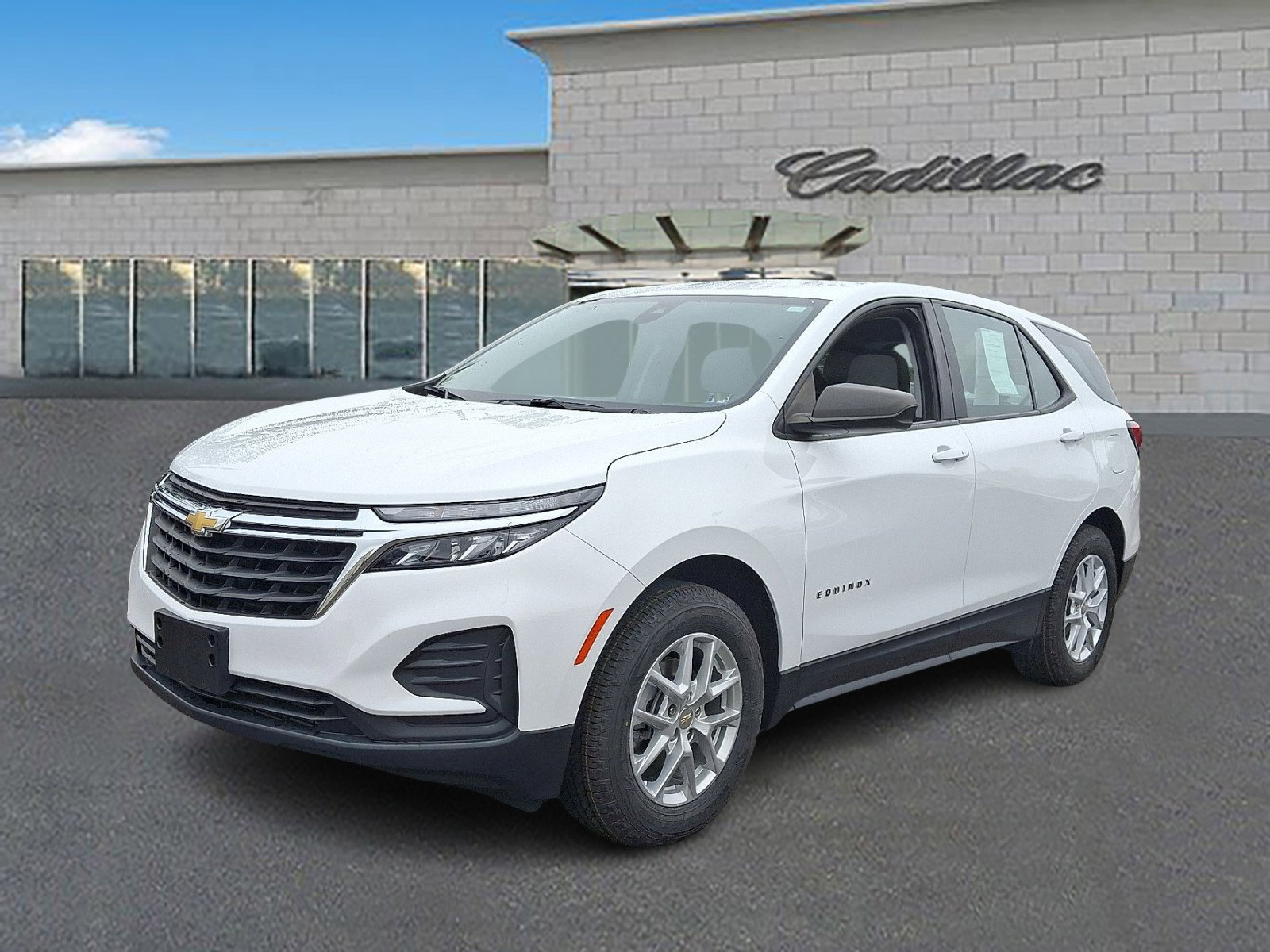 Used 2022 Chevrolet Equinox LS w/ Driver Confidence II Package