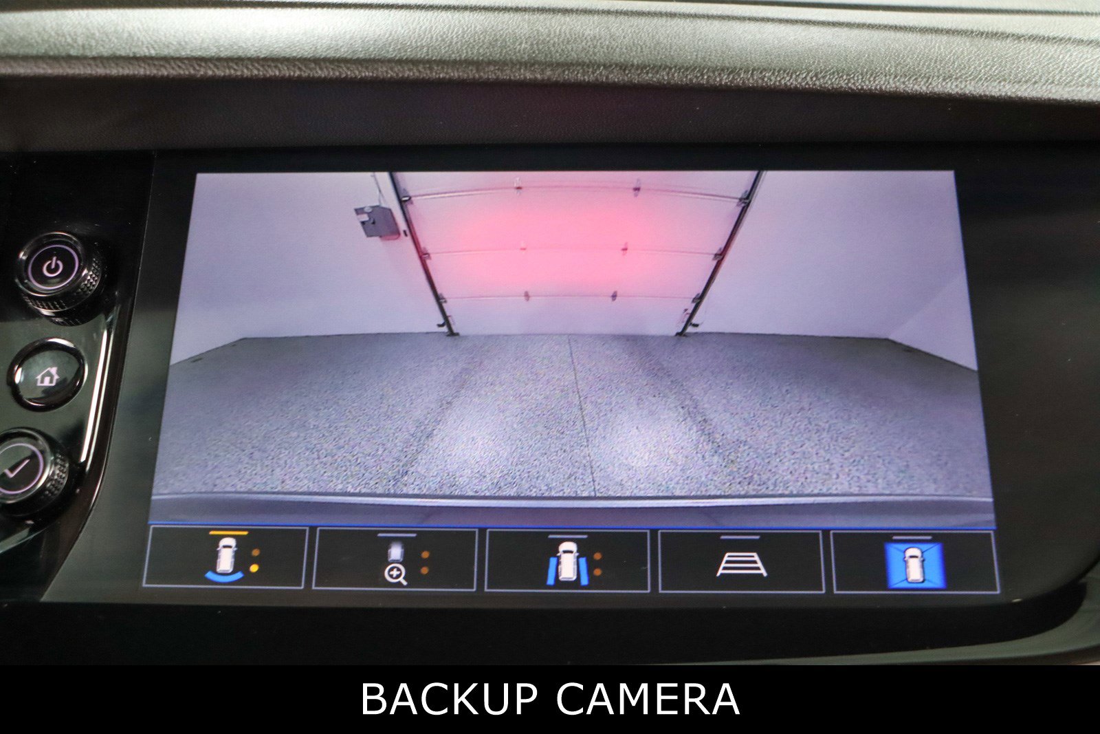 Used 2021 Buick Envision Avenir image 19