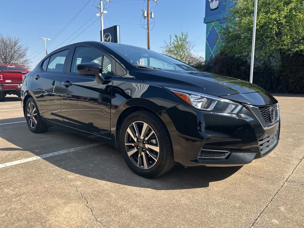 Used 2022 Nissan Versa SV w/ Trunk Package image 1