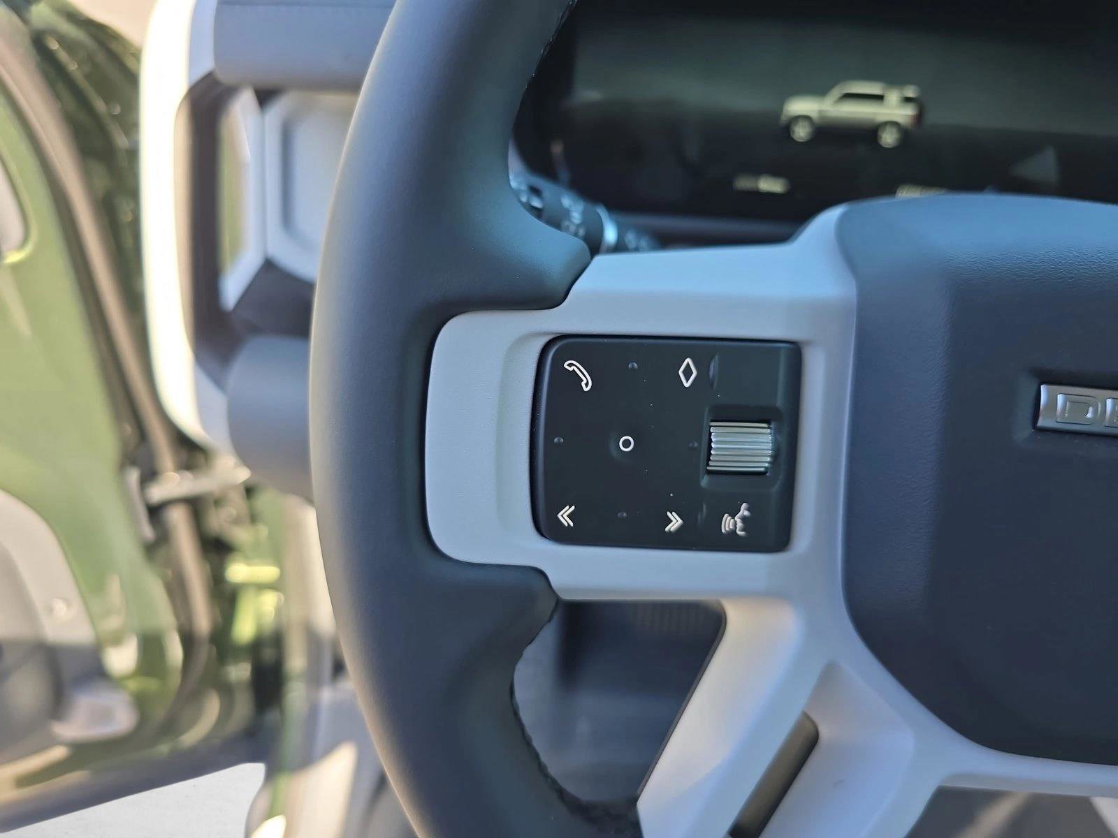 New 2026 Land Rover Defender 110 S AWD/4WD image 17